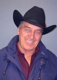 Agent photo – Vic Maxwell