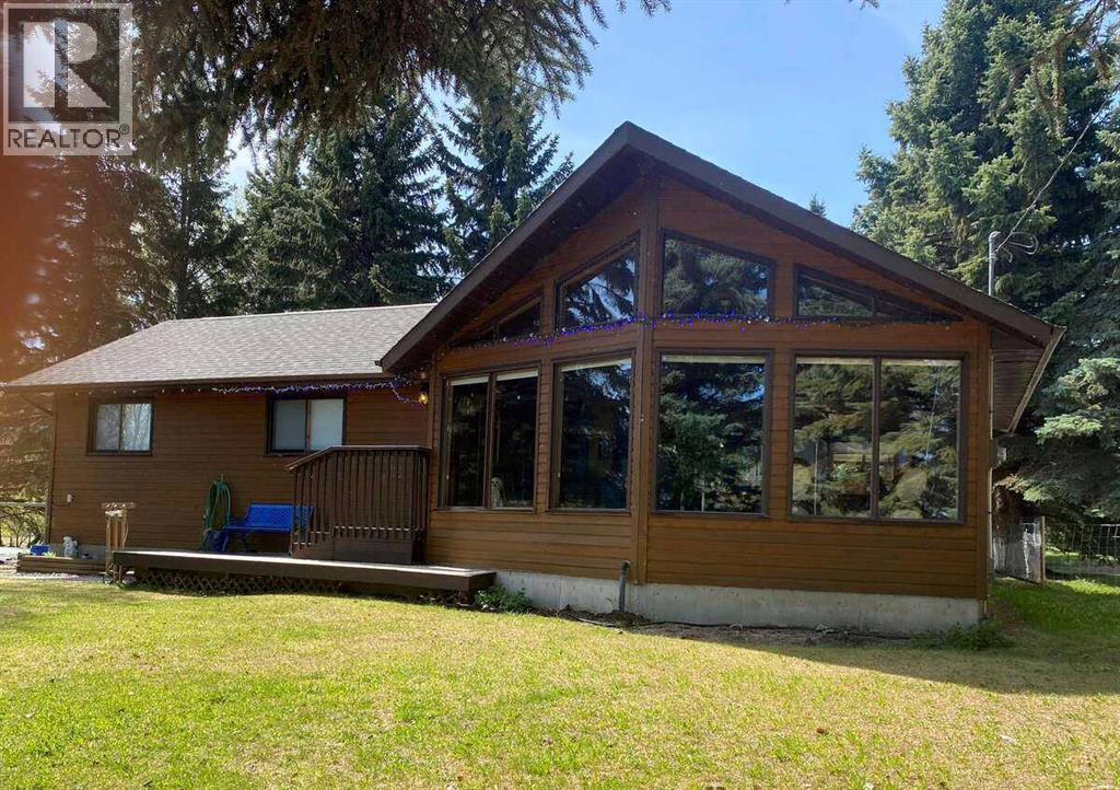 Listing photo – 34 Lakeshore Drive, Grandview