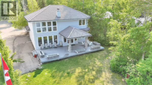 Listing photo – 185 Birchcliff Road, Birchcliff
