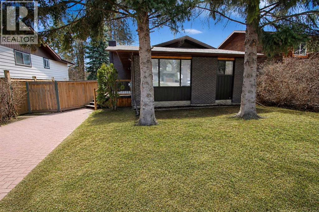 Listing photo – 107 Greig Drive, Red Deer