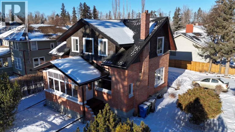 Listing photo – 4736 56 Street, Red Deer