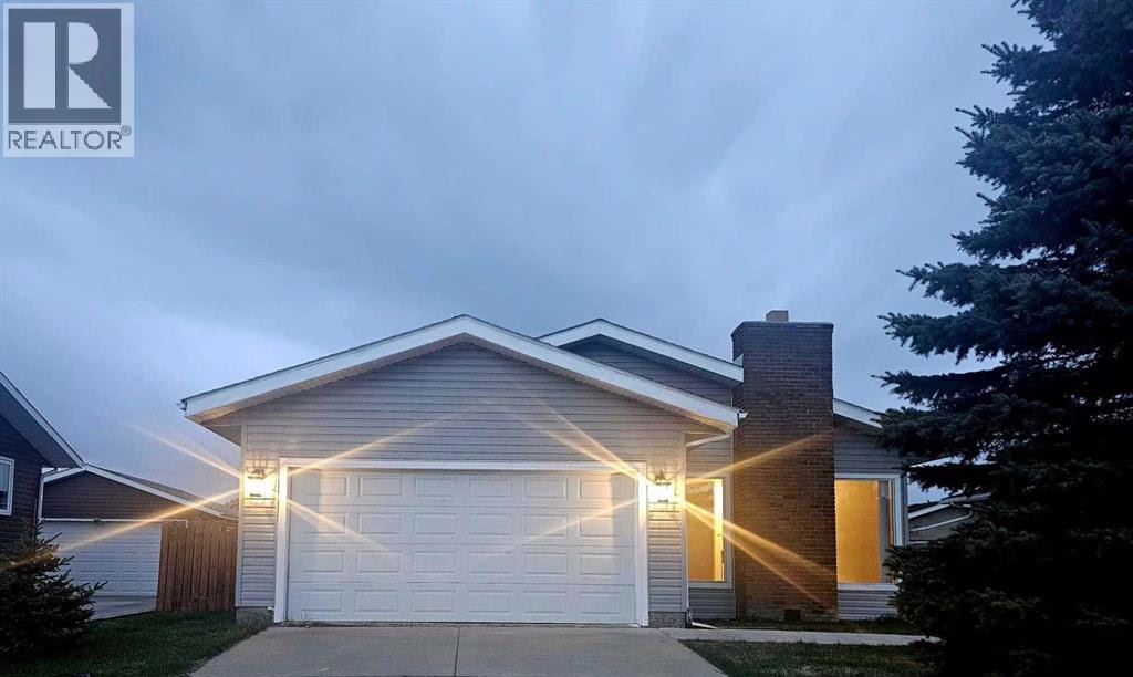 Listing photo – 112 Barrett Drive, Red Deer