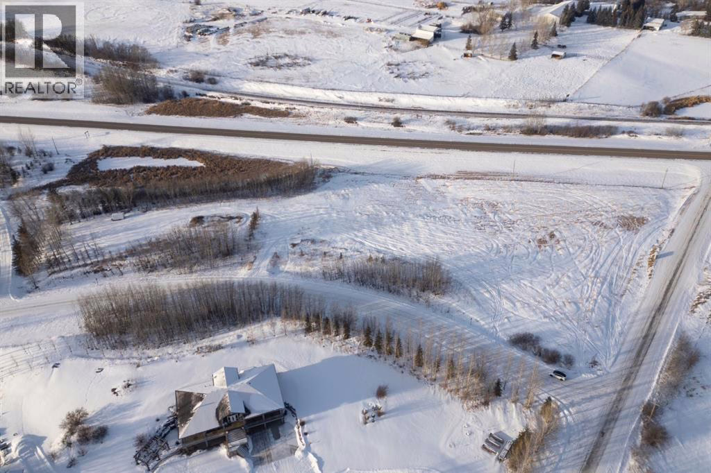 3 acres of land/built site