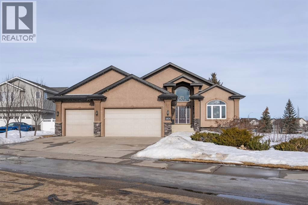 Listing photo – 3804 69A StreetClose, Camrose