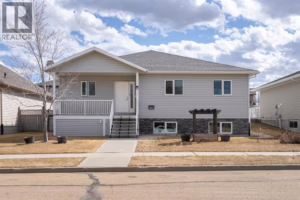 Listing photo – 7601 41 Avenue, Camrose