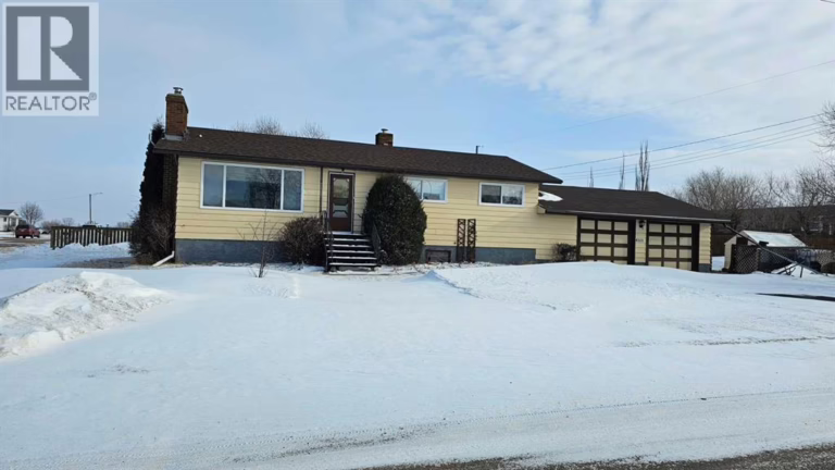 4618 WESTMINSTER Avenue, Coronation