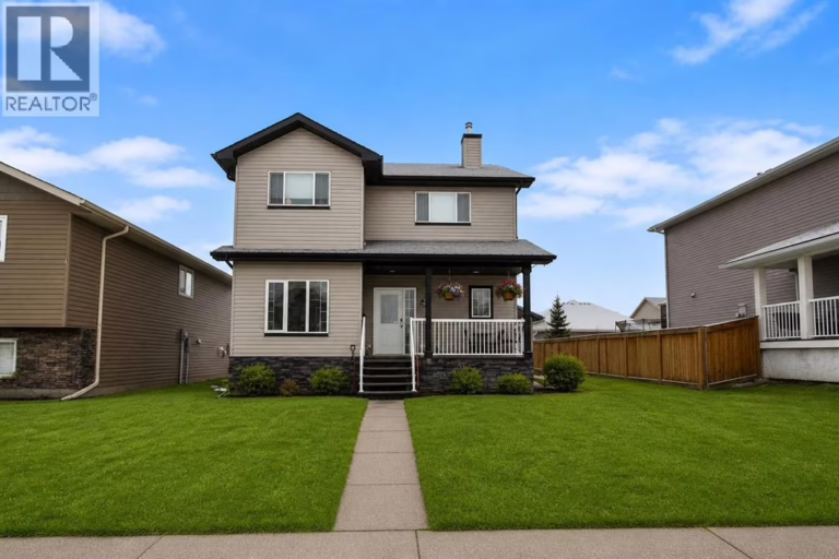 Listing photo – 2506 57 Street, Camrose