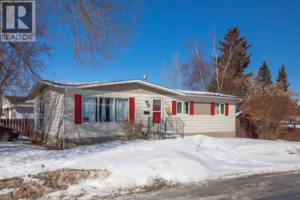Listing photo – 62 Parkland Drive, Sylvan Lake
