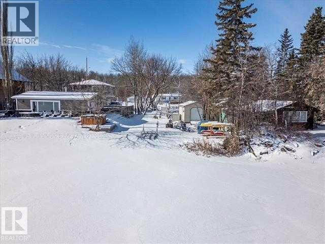 19 Lakeshore Drive, Grandview