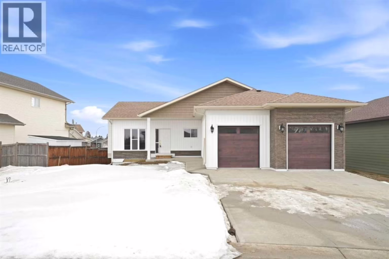 5123 55 Street Close, Eckville