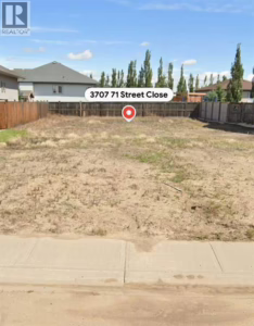 Listing photo – 3707 71 St. Close, Camrose