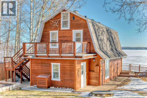 Listing photo – 157 Grand Avenue, Norglenwold