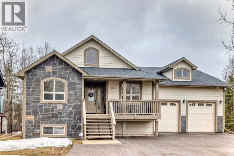 Listing photo – 232 Canal Street, Rural Ponoka County