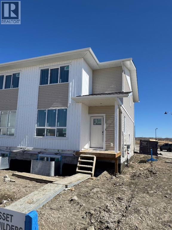 Listing photo – 42 Lavelle Close, Red Deer