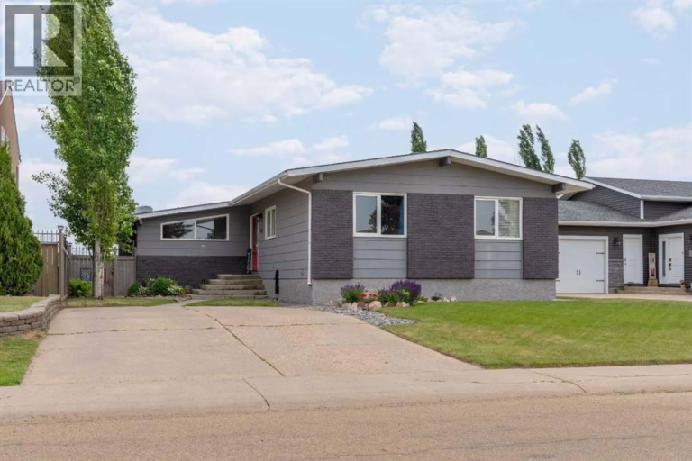 5228 59 Avenue, Viking