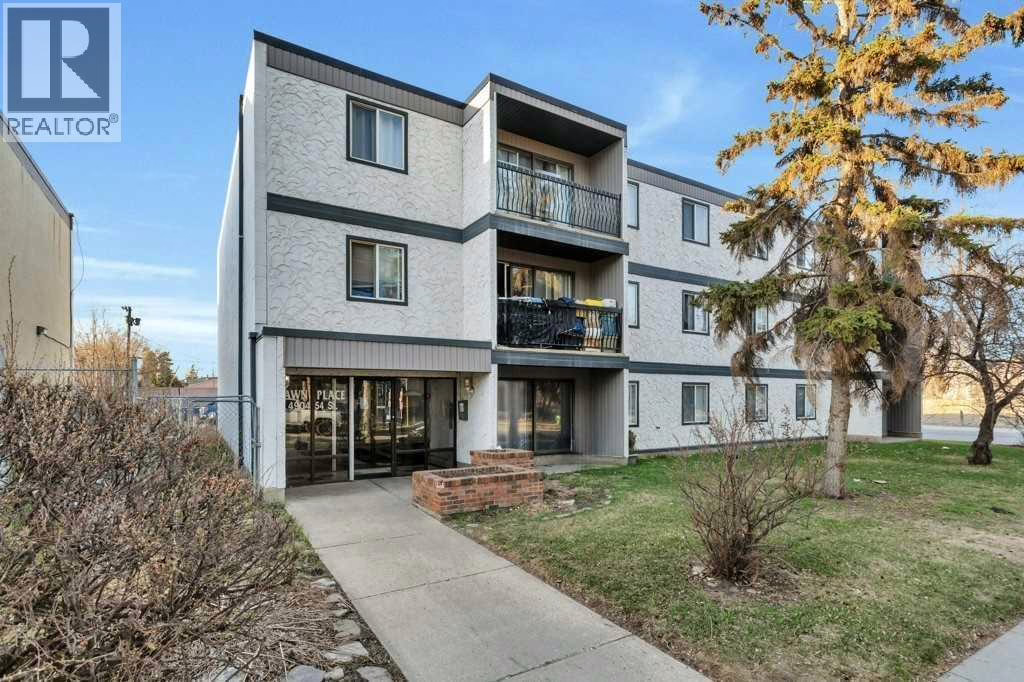 Listing photo – 204, 4904 54 Street, Red Deer