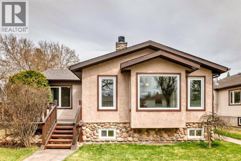 Listing photo – 5309 42A Avenue, Red Deer