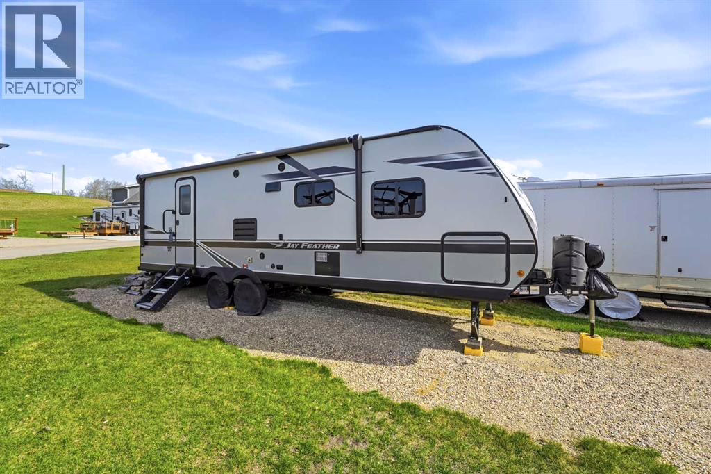 Listing photo – 6074, 25054 South Pine Lake Road, Rural Red Deer County