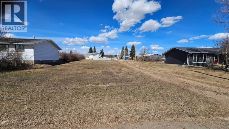 Listing photo – 4946 PARKVIEW Crescent, Castor