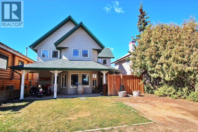 5016 34 Street, Sylvan Lake