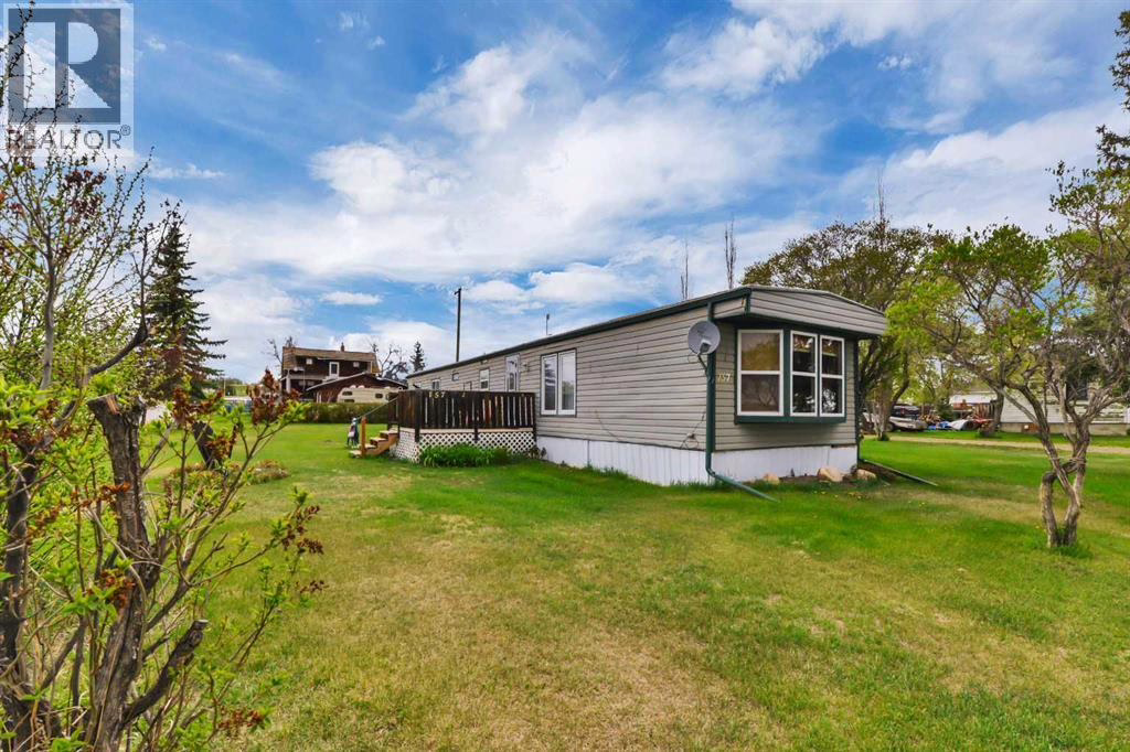 Listing photo – 157 Railway Avenue S, Big Valley