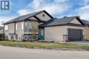 Listing photo – 23 Lambertson Place, Sylvan Lake