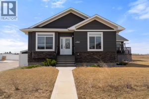 Listing photo – 2304 62 Street, Camrose