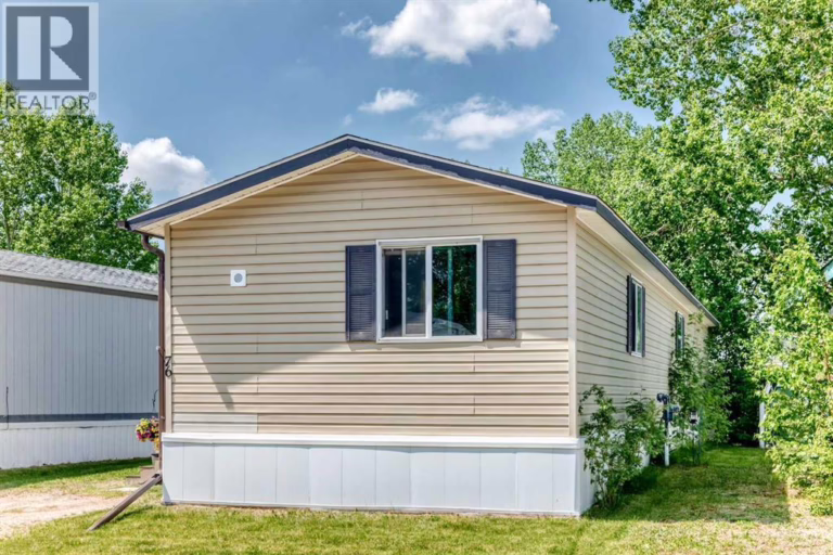 Listing photo – 76 Westwood Court, Innisfail