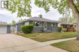 Listing photo – 5709 49 Avenue, Lacombe