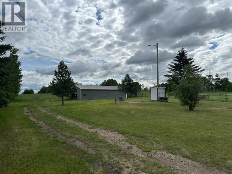 39315-2 Range Road 232.5, Alix