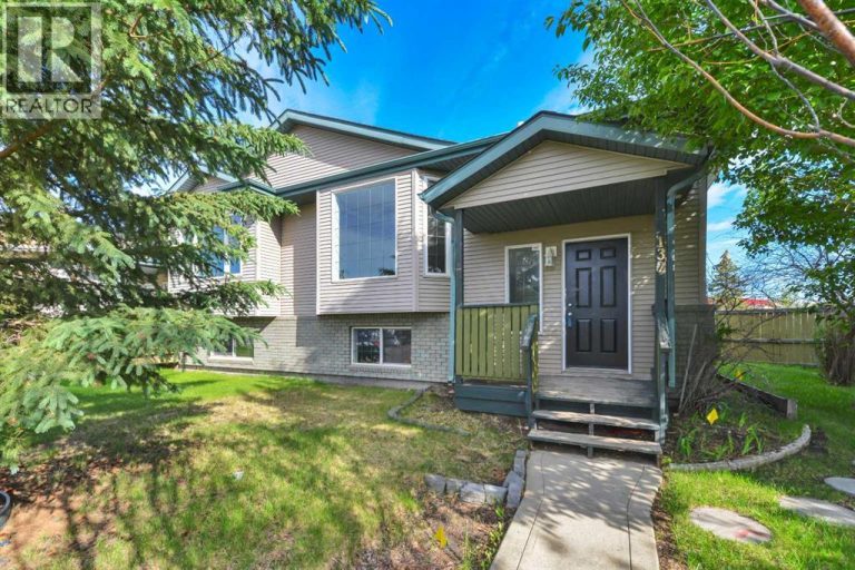 Listing photo – 132 Kirkland Close, Red Deer