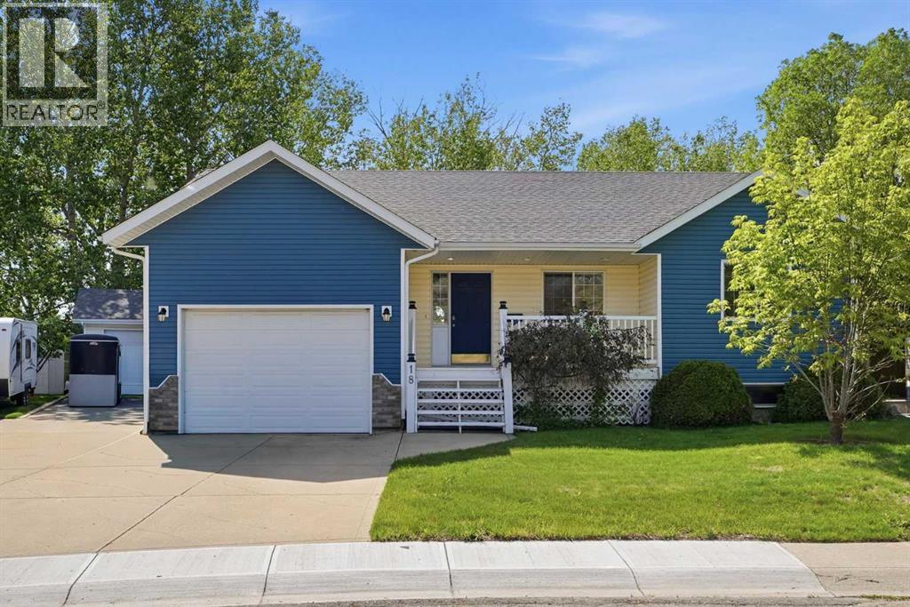 Listing photo – 18 Osmond Close, Red Deer