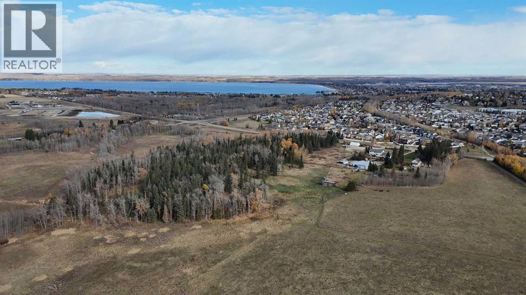 Listing photo – 4410 60 St, Sylvan Lake