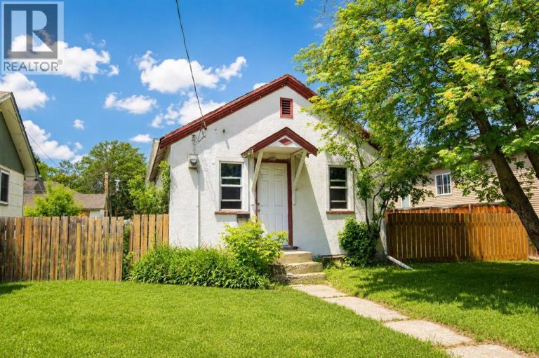 Listing photo – 3508 51 Avenue, Red Deer