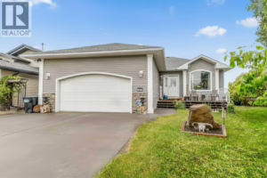 Listing photo – 210 Morris Place, Didsbury