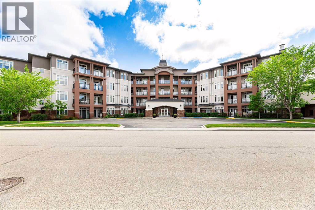 Listing photo – 109, 5213 61 Street, Red Deer