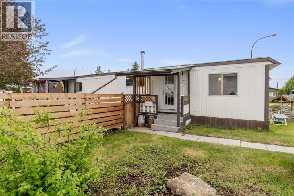 Listing photo – 667, 6940 63 Avenue, Red Deer