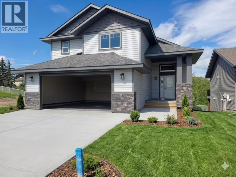 8 Henner’s Place, Lacombe