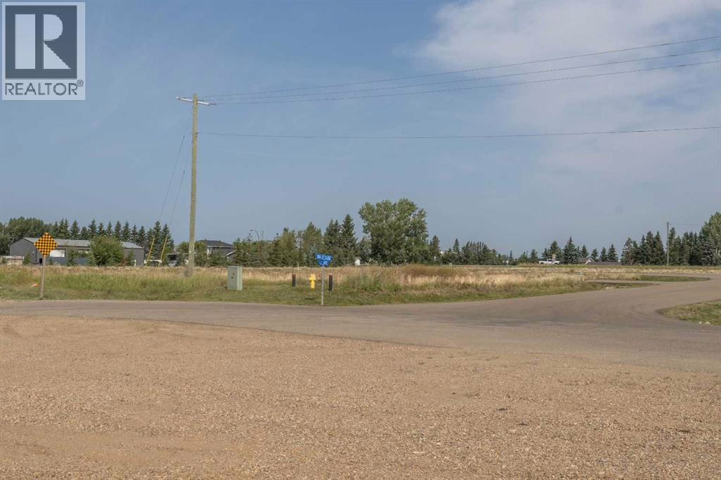 Listing photo – 4202 38 A StreetClose, Rural Stettler No. 6, County of