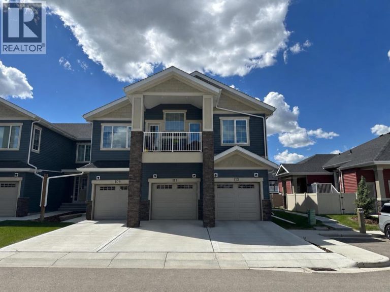 Listing photo – 111 Golden Crescent, Red Deer