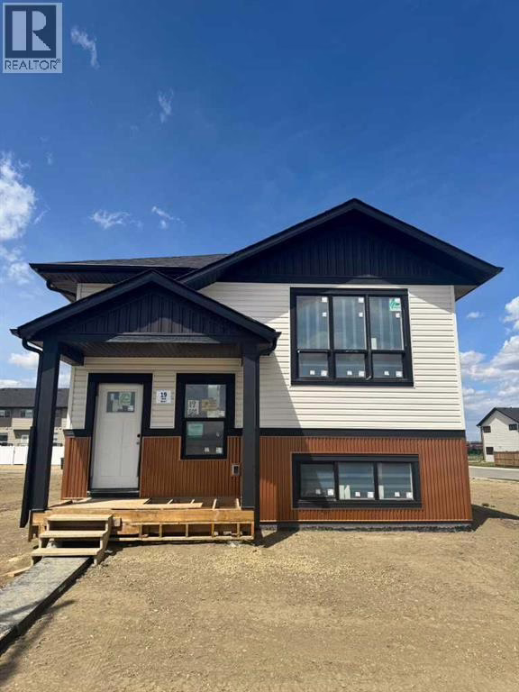 19 Ian Way, Sylvan Lake