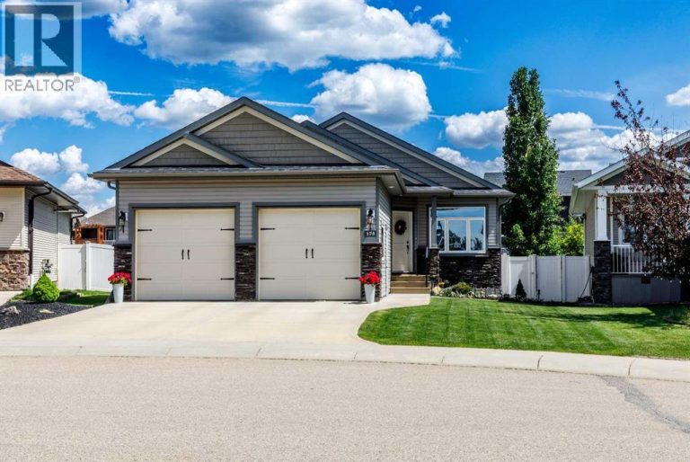 Listing photo – 175 Voisin Close, Red Deer