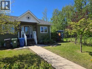 Listing photo – 5709 57 Avenue, Rocky Mountain House