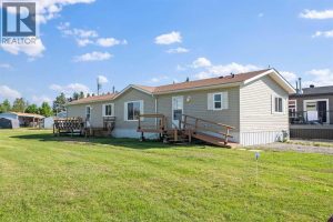 Listing photo – 8 Trochu Avenue, Trochu