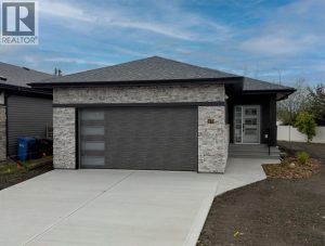 Listing photo – 17 Tindale Place, Red Deer
