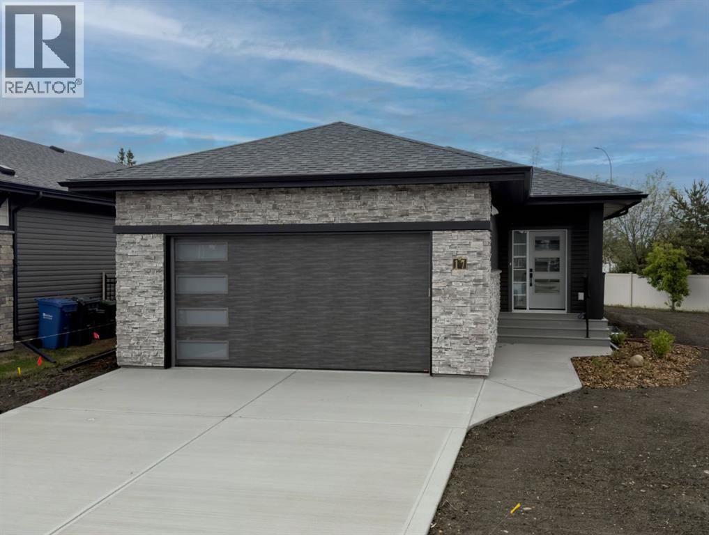 Listing photo – 17 Tindale Place, Red Deer
