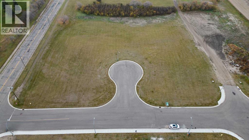 Listing photo – 4 Fairways  W, Sedgewick