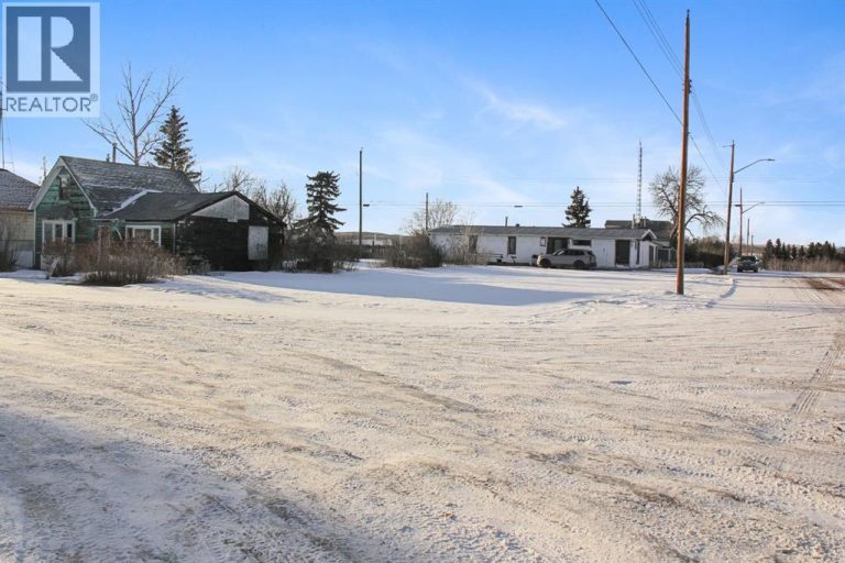 4940 51 Street, Hardisty