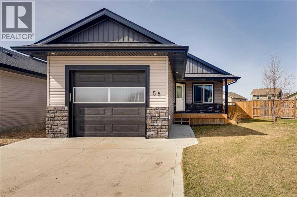 Listing photo – 58 Ranchers Close, Lacombe