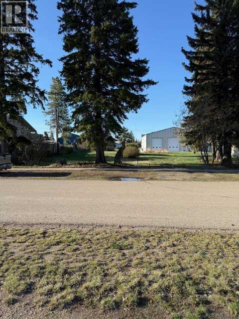 Listing photo – 519 4 Avenue, Elnora